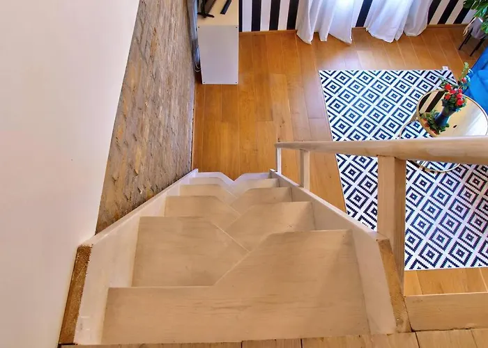 דירה Ella's Stunning Pad *