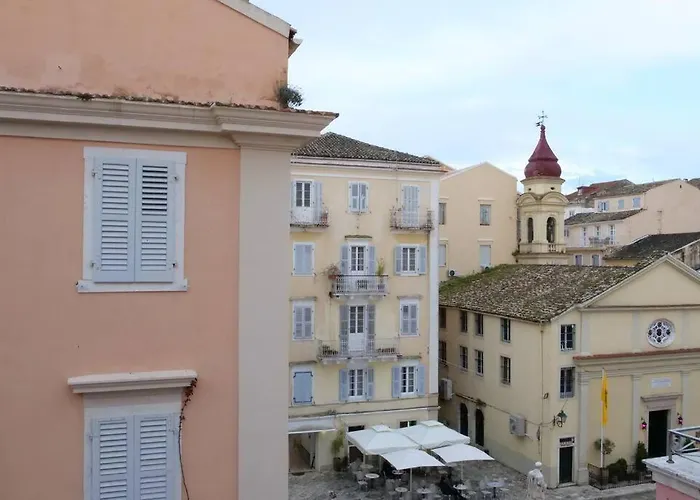 Ella's Stunning Pad *