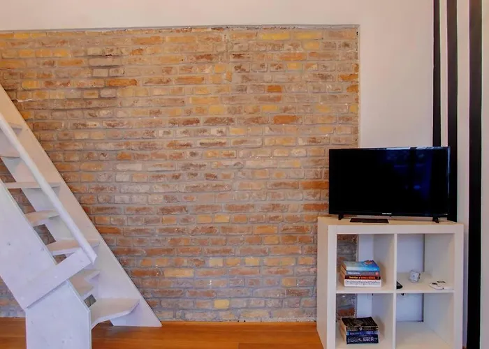 Ella's Stunning Pad Corfu (city)